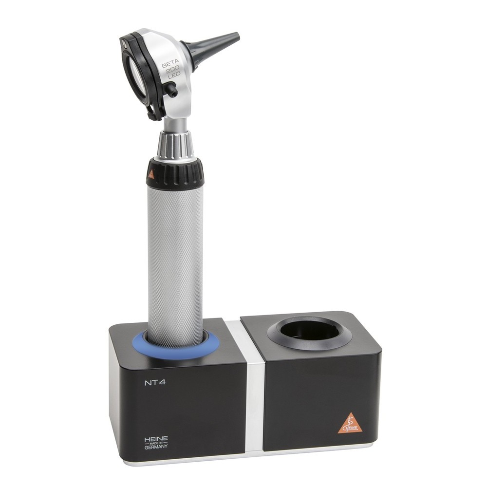 HEINE BETA 200 LED Otoscope avec chargeur de table